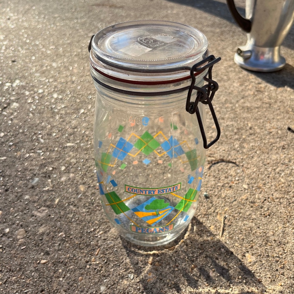 Country Estate Pecan Jar